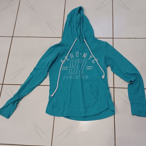 4/$40 Hooded Long Sleeve Tee - Size Small - Picture 7 of 7